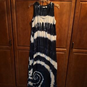 Chico’s Blue and White Tie Dye Maxi Dress size 1